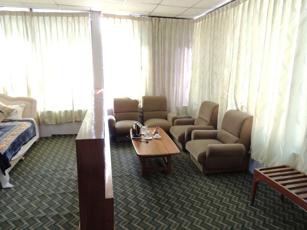 Taunggyi Hotel Exterior foto