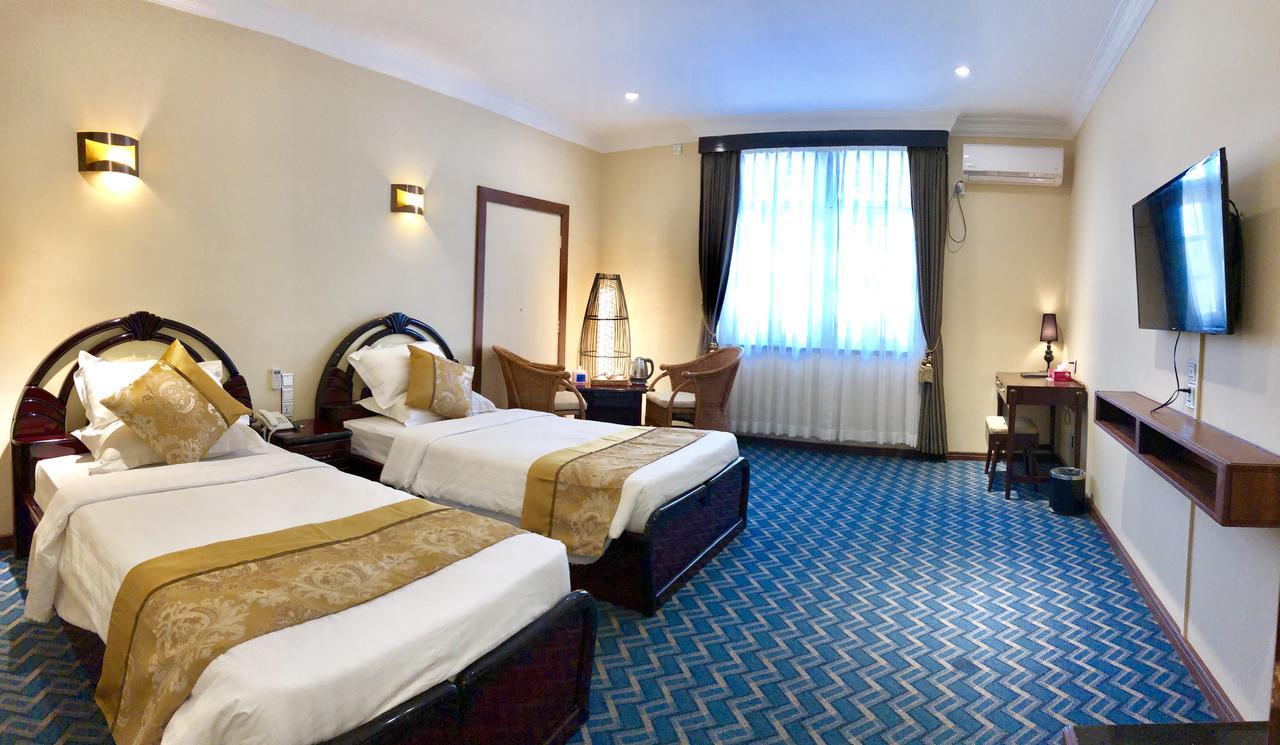 Taunggyi Hotel Exterior foto